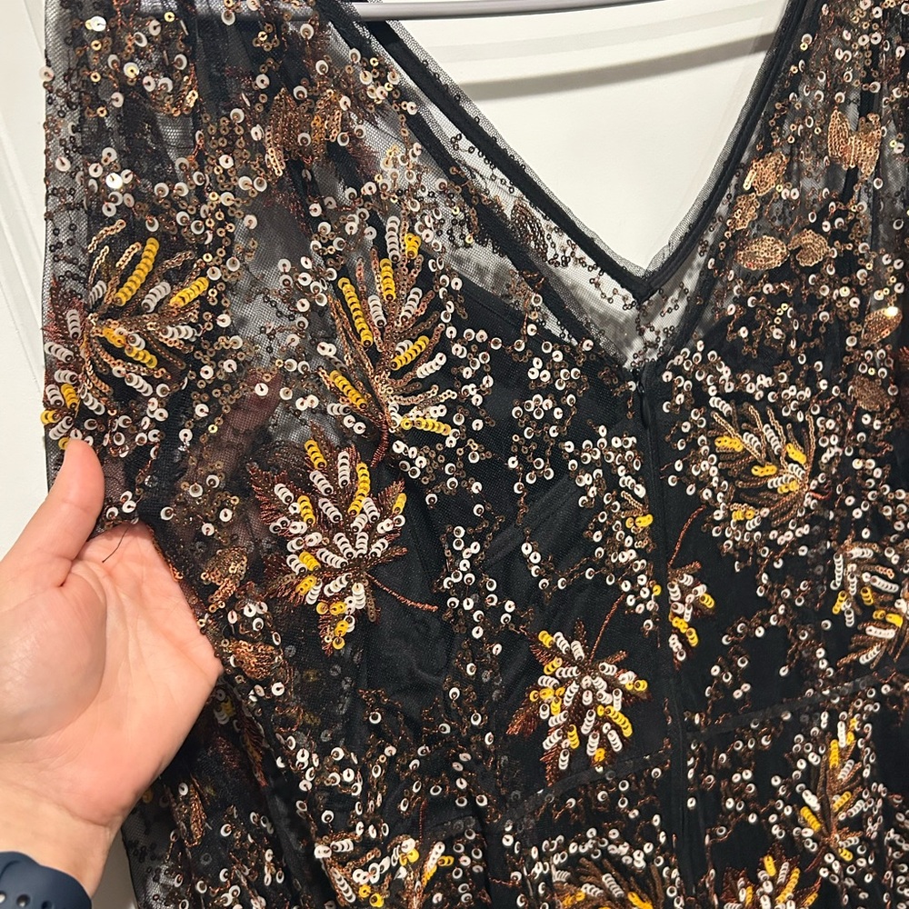 Maggy London Floral Sequin A-Line Dress Sz 12 - Picture 7 of 7